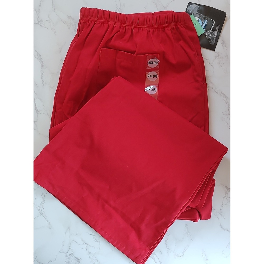 Gem Scrubs 2XL  NWT Red Diamond Collection F3